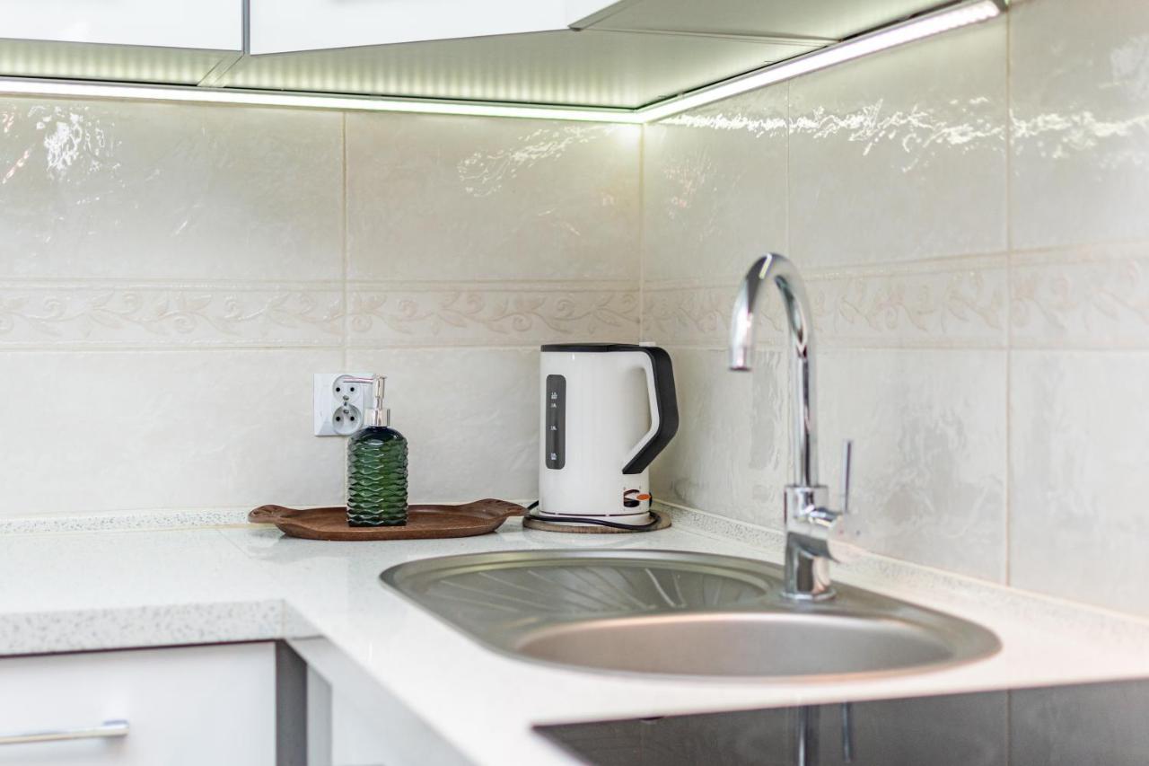 Chmielna 104 By Homeprime Varsovia Exterior foto