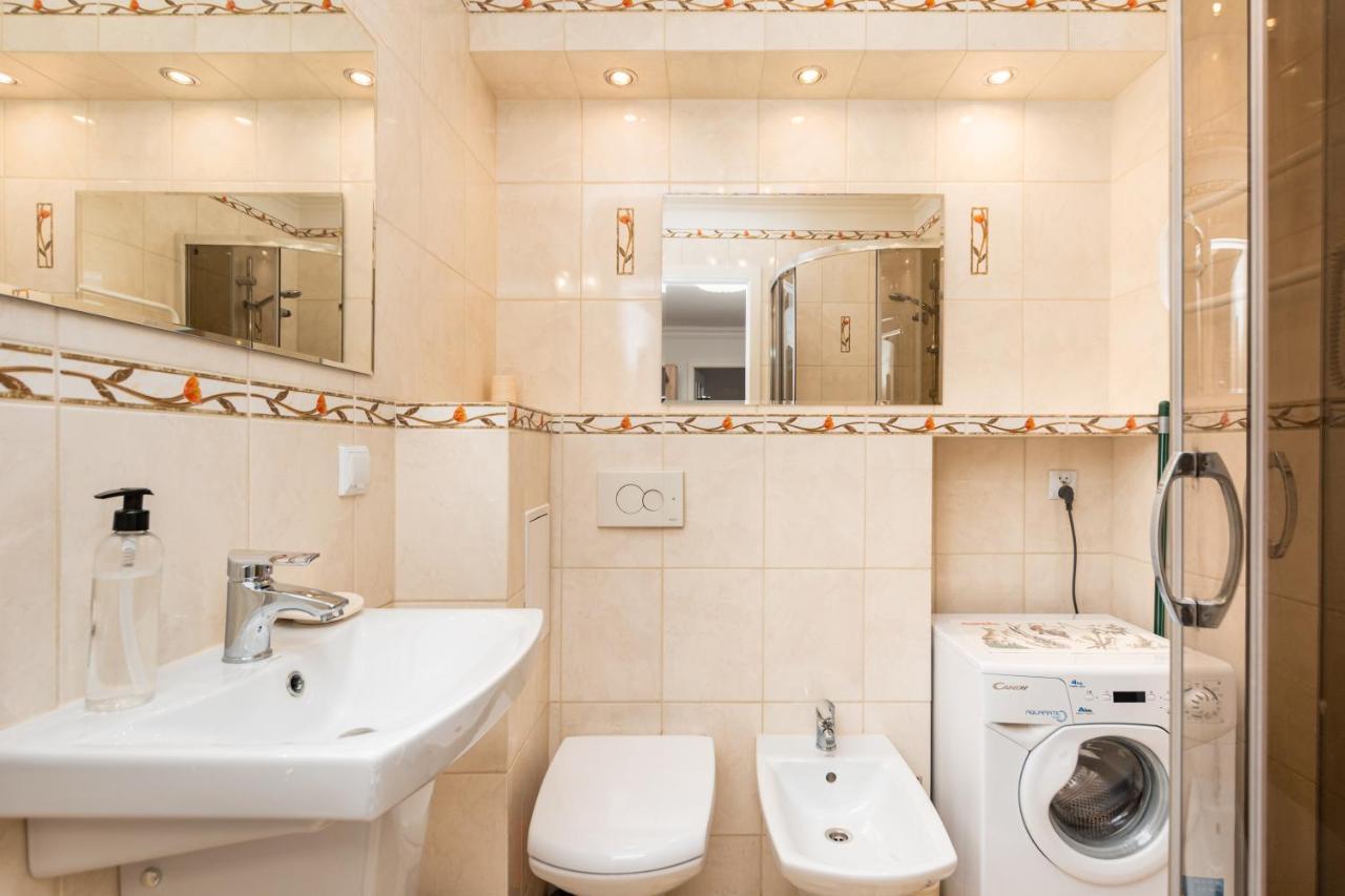 Chmielna 104 By Homeprime Varsovia Exterior foto